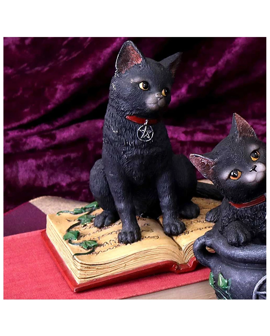 Schwarze Hexenkatze Mit Pentagramm 5 Schwarze Hexenkatze Mit Pentagramm – Bild 5