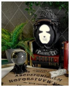 Verhexte Urne Mit Light & Sound 5 Verhexte Urne Mit Light & Sound -Halloween Serien Geschäft verfluchte urne mit light and sound verhexte urne mit geistergesicht haunted ash urn 39338 03